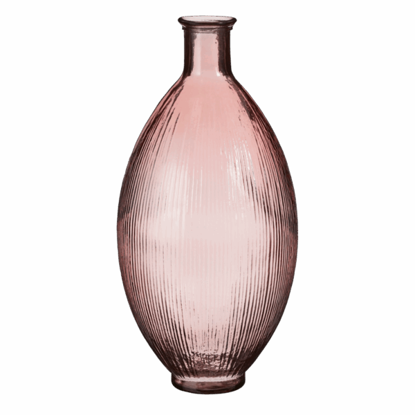 Firenza Fles Vaas H59 x Ø29 cm Gerecycled Glas Lichtroze Met de Firenza flesvaas voeg je meer kleur toe aan je interieur. Het glas heeft namelijk een prachtige, lichtroze kleur en is afgewerkt met een verticaal reliëf patroon. De fles vaas - afkomstig uit Spanje - is daarnaast gemaakt van 100% gerecycled glas. Door de smalle opening is de vaas erg geschikt voor enkele pluimen, kunstbloemen of siertakken. Of zet hem gewoon zo neer! De Firenza flesvazen van Mica Decorations zijn verkrijgbaar in verschillende kleuren en maten. Deze lichtroze vaas is 59 cm hoog en heeft een diameter van 29 cm. Ook stijlvol om te combineren met meerdere gekleurde vazen uit de Firenza  Casa & Viventes Breedte: 29cm Hoogte: 59cm Lengte: 29cm Diameter: 29cm Gewicht: 5600g kleuren: Roze, Roze Materialen: Gerecycled glas merk: Mica Decorations
