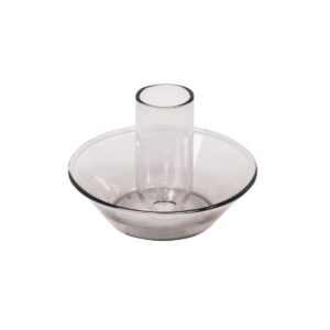 Kaarshouder - Glas - Grijs - 9,5x9,5x7cm KAARSLICHT - Een eettafel zonder kandelaars is een eettafel zonder ziel! Deze kandelaars zijn zeer elegant en altijd passend. Het geeft je eettafel meteen een upgrade.Belangrijke kenmerken:- Gemaakt van glas- Afmeting: 9,5x9,5x7cmStylingtip: Plaats 2 of 3 van deze glazen kandelaars op je eetbaal met daarbij een kaars in een kleur die past bij de rest van je interieur. CASA & VIVENTES Kaarshouder - Glas - Grijs - 9,5x9,5x7cm kleuren: Grijs Materialen: Glas merk: Housevitamin