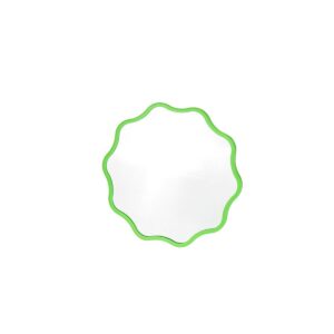 Mirror - Make -up spiegelwevende ronde - metaal - neon groen - 25x1x25cm Als je in de spiegel kijkt, wat zie je dan? - Kijk meer in de spiegel en geef jezelf een glimlach: het ziet er goed uit. Deze staande make -up spiegel toont de echte jij. Trouwens, het zal een oogvanger in de kamer zijn. Dus kijk naar jezelf in deze modieuze make -upspiegel: je rockt schat! Belangrijke kenmerken:- Gemaakt van metaalgrootte: 25x1x25cm Styling Advies: omring deze spiegel met uw favoriete sieraden en make-up. CASA & VIVENTES Mirror - Make -up spiegelwevende ronde - metaal - neon groen - 25x1x25cm merk: Housevitamin