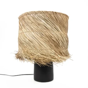 De Pandan tafellamp - zwart nature Casa & Viventes Breedte: 40cm Hoogte: 55cm Lengte: 40cm Gewicht: 5000g merk: Bazar Bizar Living