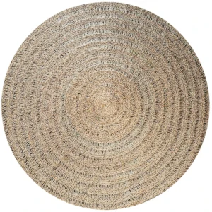 Het Zeegrastapijt - Naturel - 200 Ons ronde zeegrastapijt, gemaakt van raffia, sisal en palm, heeft een natuurlijke kleur. Het geeft textuur en zachtheid aan een harde vloer. Het is van nature slijtvast en ideaal voor uw keuken, woonruimte of overdekt terras. Casa & Viventes Breedte: 200cm Hoogte: 4cm Lengte: 200cm Gewicht: 1600g Materialen: Zeegras, Zeegras merk: Bazar Bizar Living